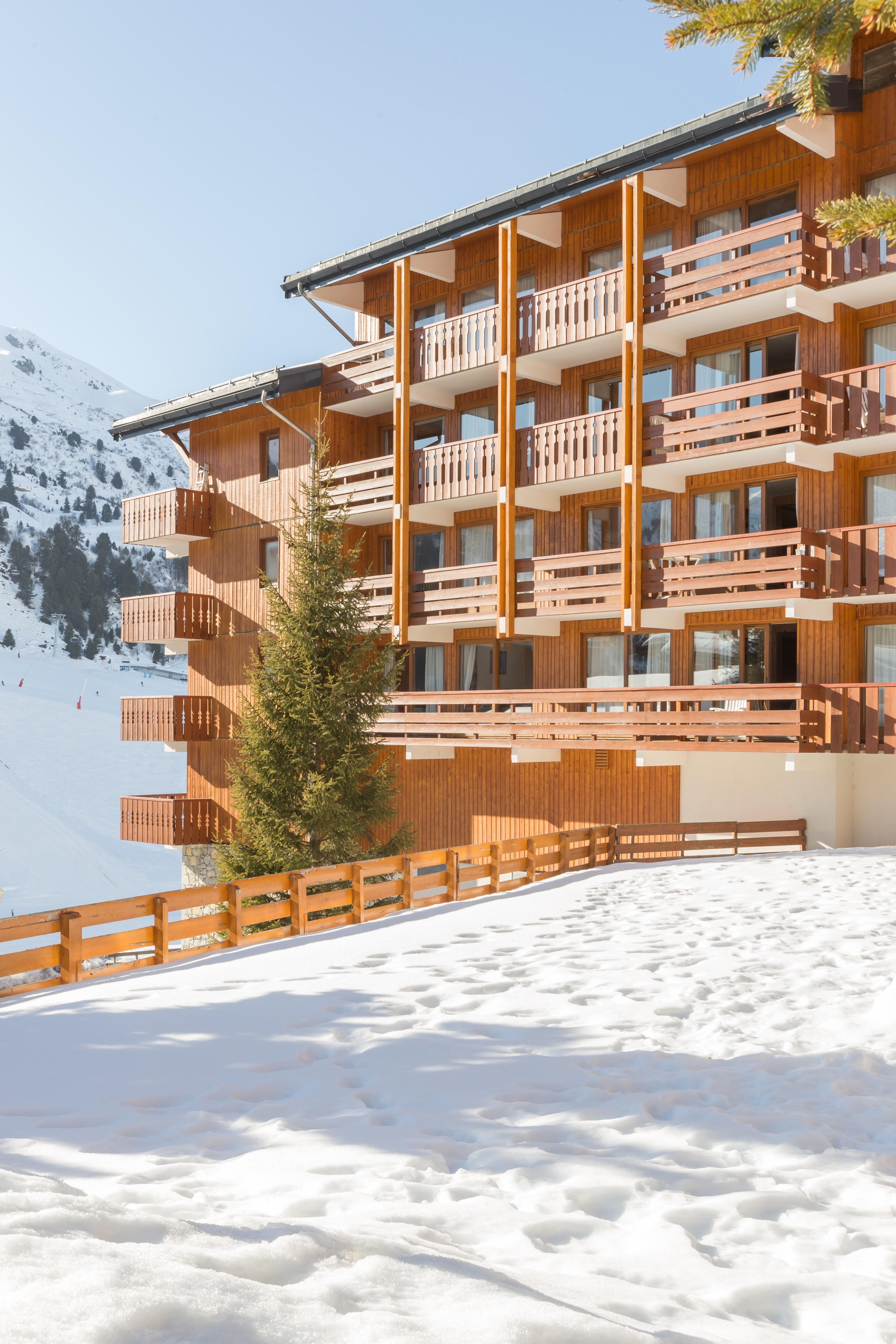 Residence Pierre & Vacances Premium Les Crets Les Allues Exterior photo