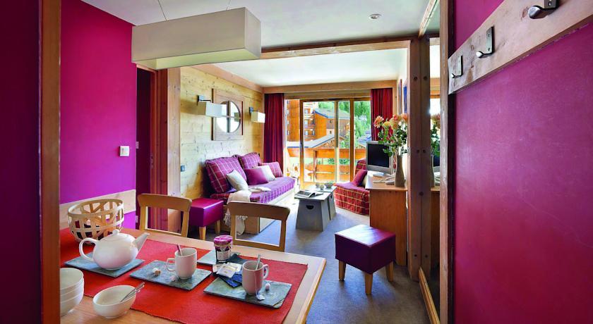 Residence Pierre & Vacances Premium Les Crets Les Allues Exterior photo